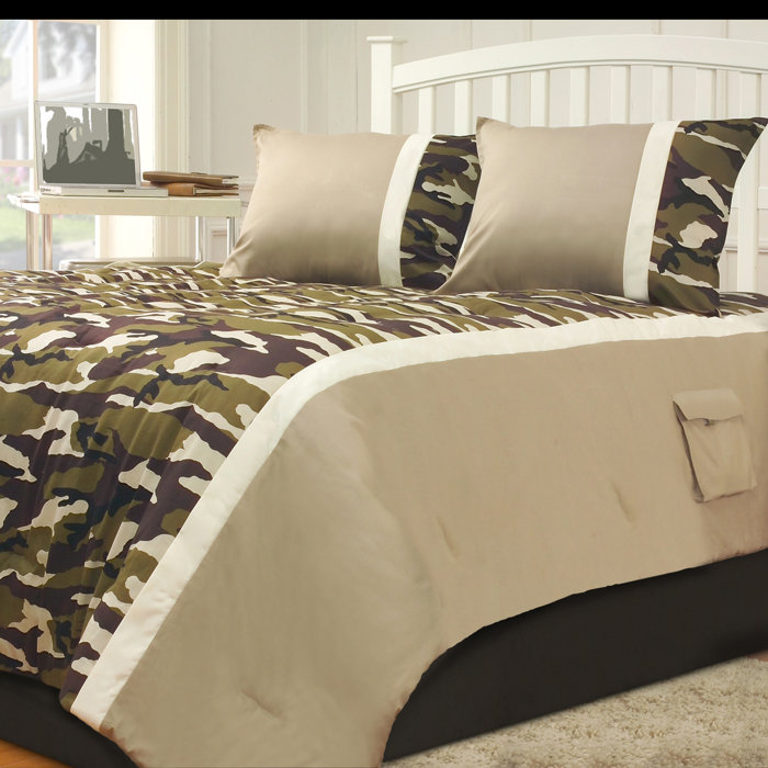 Hallmart Kids Camp Dynasty Comforter Set