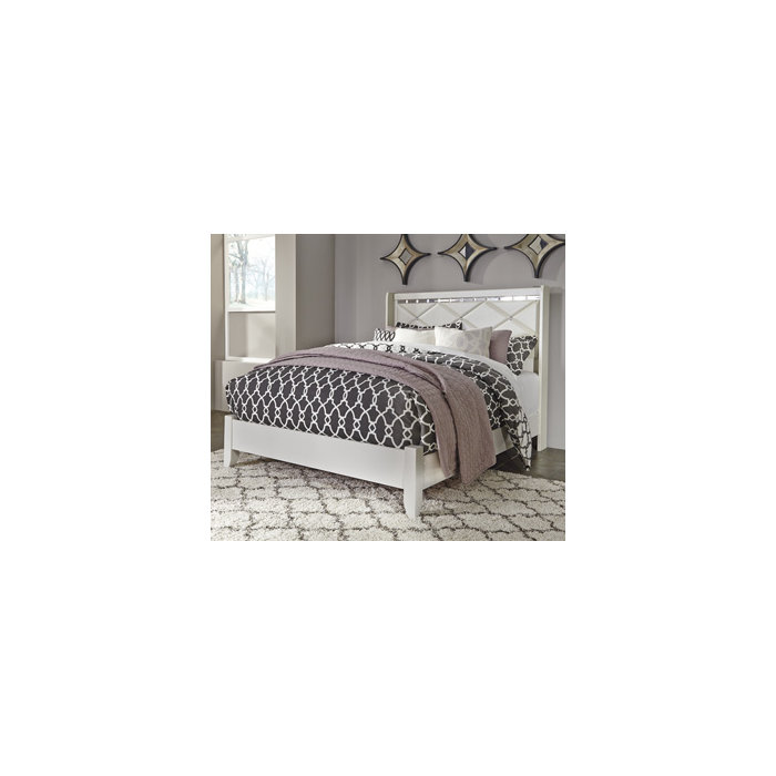 Signature Design by Ashley Platform Bed