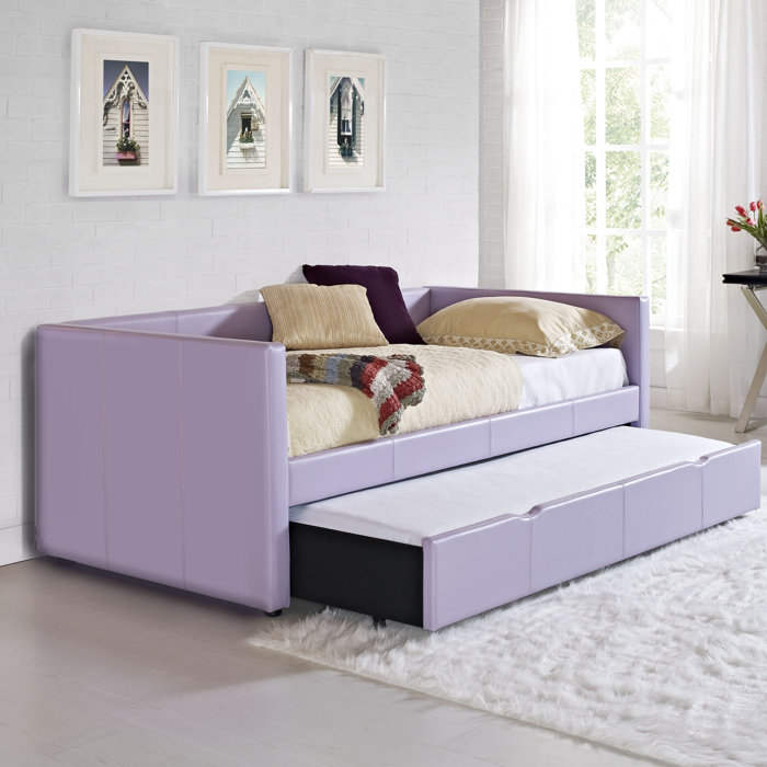 Standard Furniture Lindsey Daybed with Trundle
