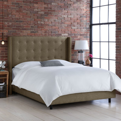 Skyline Furniture Wingback Upholstered Panel Bed