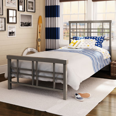 Amisco Heritage Platform Bed