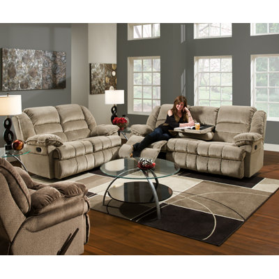 Simmons Upholstery Champion Living Room Collection