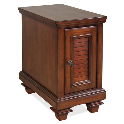 Riverside Furniture Windward Bay End T..