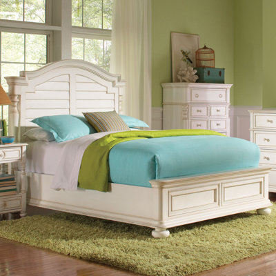 Beachcrest Home Vassar Panel Customizable Bedroo..