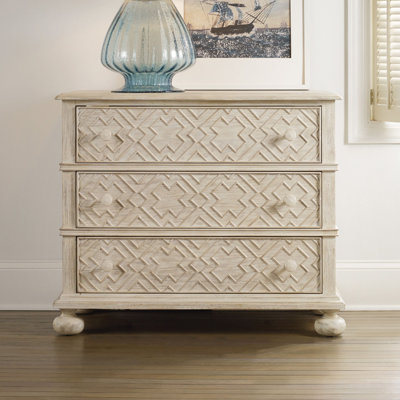 Hooker Furniture Sunset Point Bachelor's 3 ..