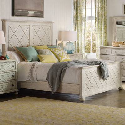 Hooker Furniture Sunset Point Panel Bed