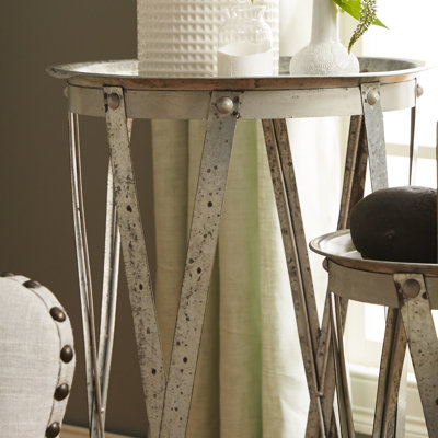 Woodland Imports 2 Piece Table Set