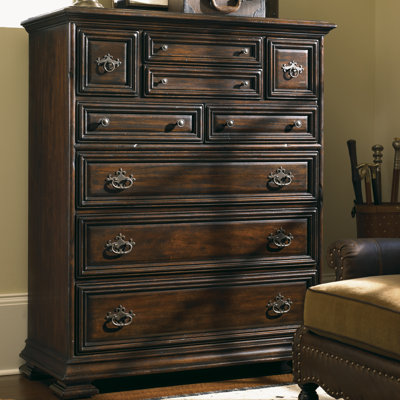 Tommy Bahama Home Island Traditions Coventry 9 D..