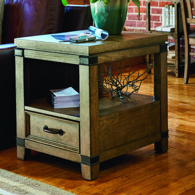Legacy Classic Furniture MetalWorks En..