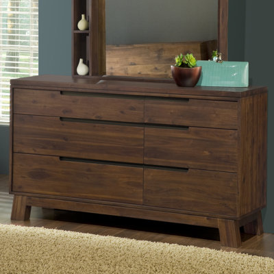 Modus Furniture Portland 6 Drawer Dresser