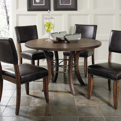 Hillsdale Furniture Cameron Round Dining Table