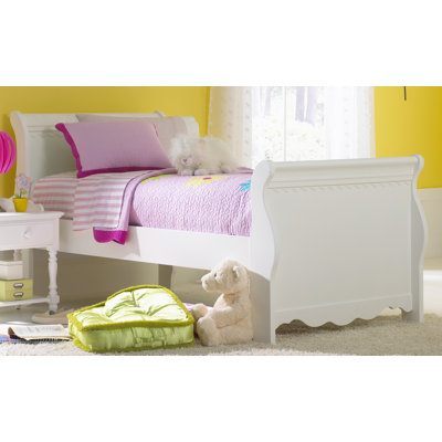 Hillsdale Furniture Lauren Sleigh Bed
