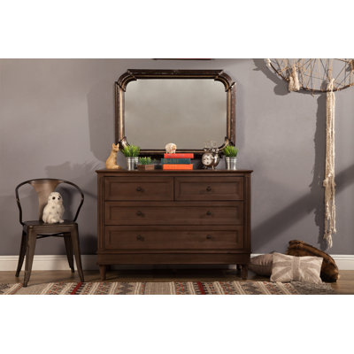 Franklin and Ben Amelia 4 Drawer Dresser