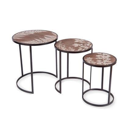 Foreside Home & Garden 3 Piece Nesting Table