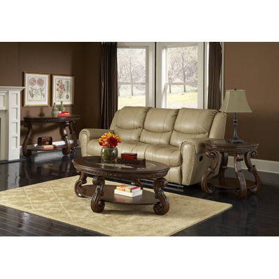 Woodhaven Hill 5556 Series Coffee Tabl..