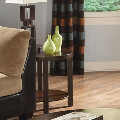 Woodhaven Hill Brussel II End Table