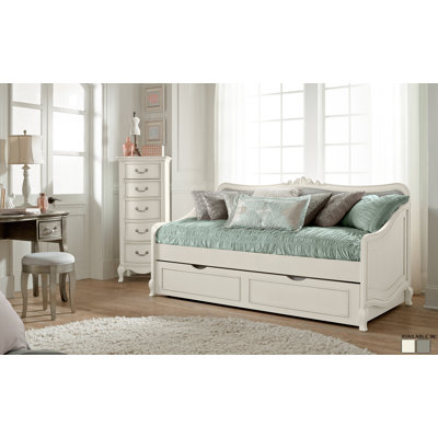 NE Kids Kensington Elizabeth Daybed