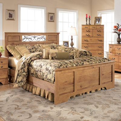 Signature Design by Ashley Atlee Queen Panel Bed