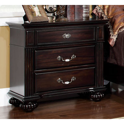 Hokku Designs Sienzie 3 Drawer Bachelor's C..