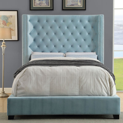 House of Hampton Geisler Upholstered Platform Bed