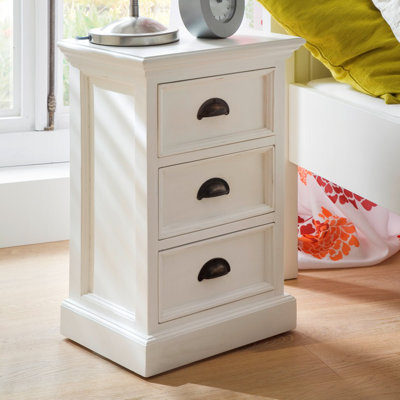 NovaSolo Halifax 3 Drawer Nightstand