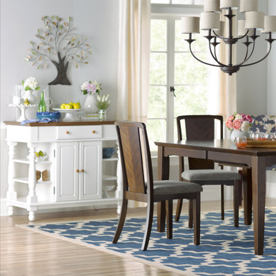 Three Posts Harborcreek Extendable Dining Table