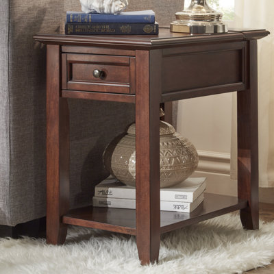 Three Posts Ellicott End Table