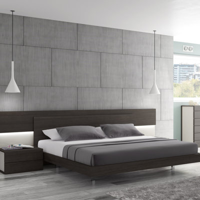 J&M Furniture Maia Platform Bed