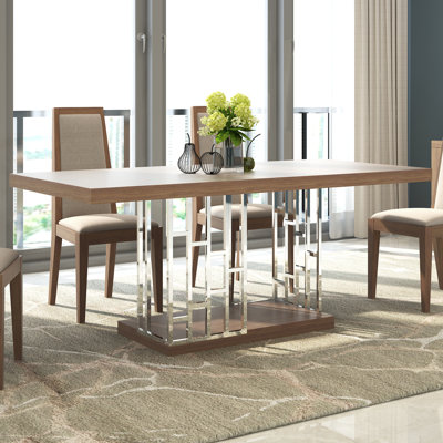 J&M Furniture Astor Dining Table