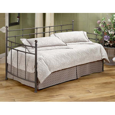 Alcott Hill Pomeroy Daybed