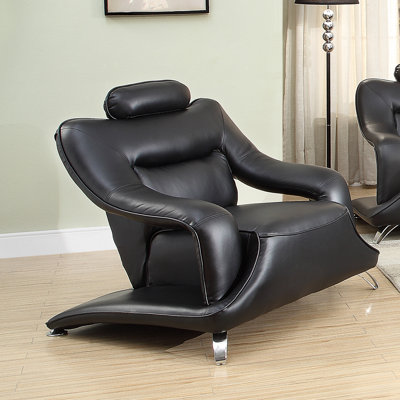 Wade Logan Trystan Modern Arm Chair