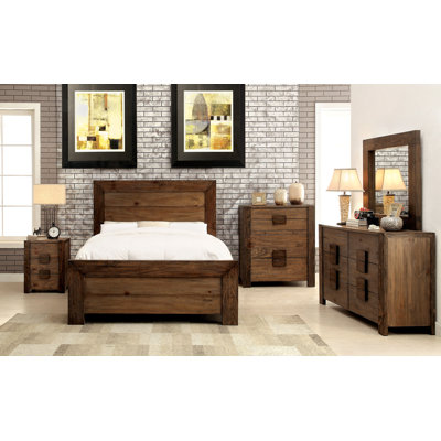Loon Peak Elliston Platform Customizable Bedroom..