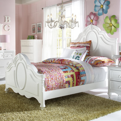Samuel Lawrence Sweet Heart Twin Panel Bed