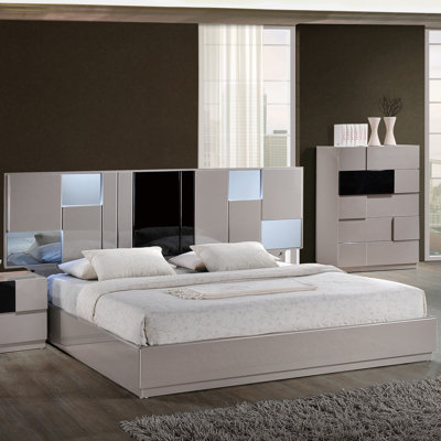 Global Furniture USA Bianca Panel Bed