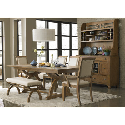 Liberty Furniture Town and Country 6 P..