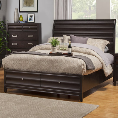 Darby Home Co Crystal Platform Bed