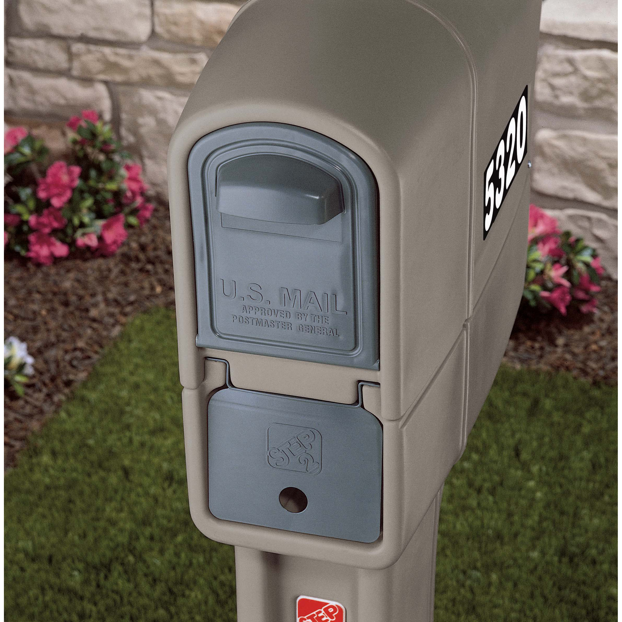 Step2 Trimline Post Mounted Mailbox with Rain Overhang & Reviews Wayfair