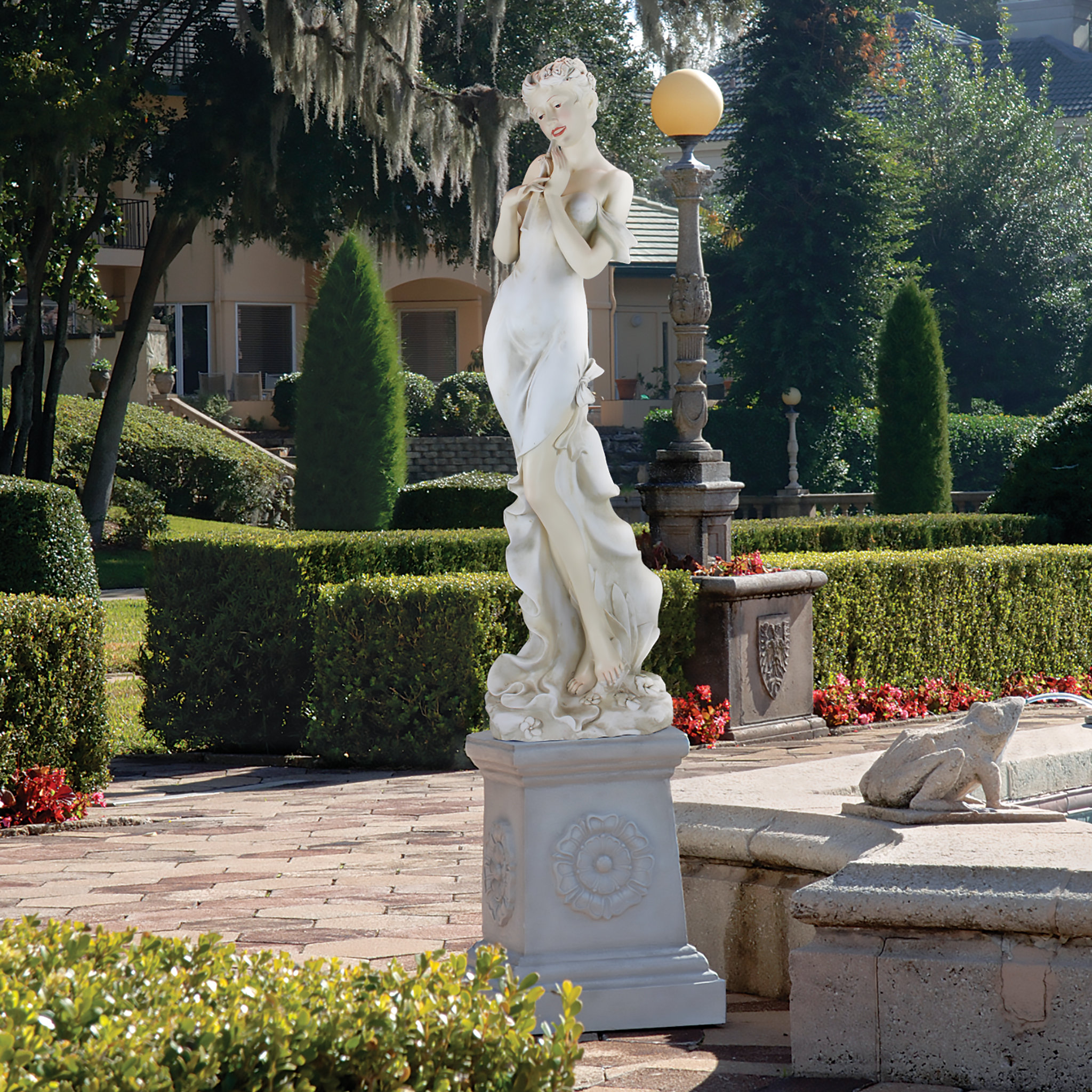 Design Toscano Thalia Muse Of The Garden Oversized Statue & Reviews ...