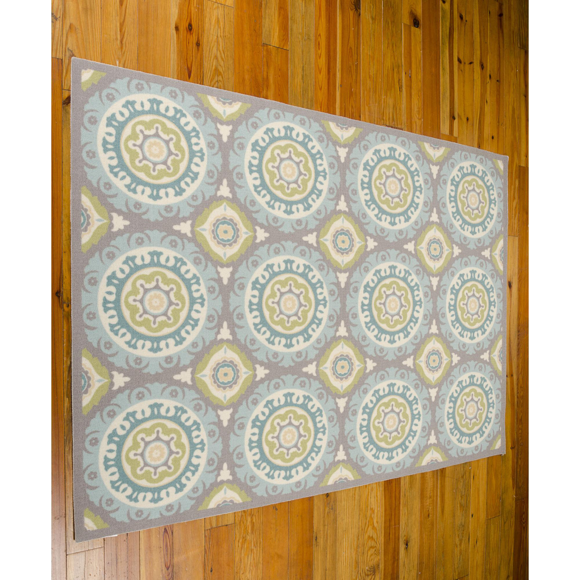 Waverly Sun n' Shade "Solar Flair" Jade Indoor/Outdoor Area Rug