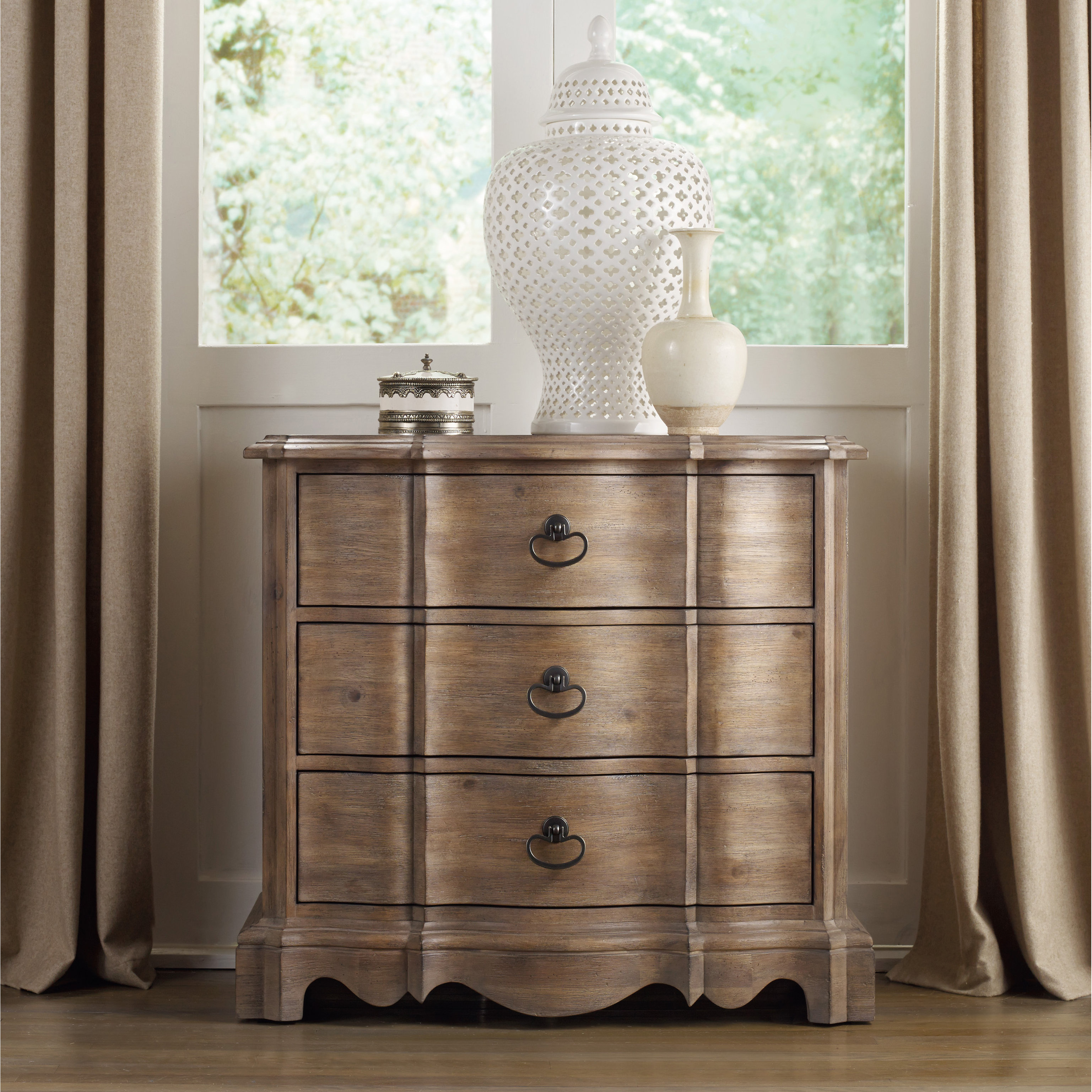 Hooker Furniture Corsica 3 Drawer Bachelor's Chest & Reviews Wayfair