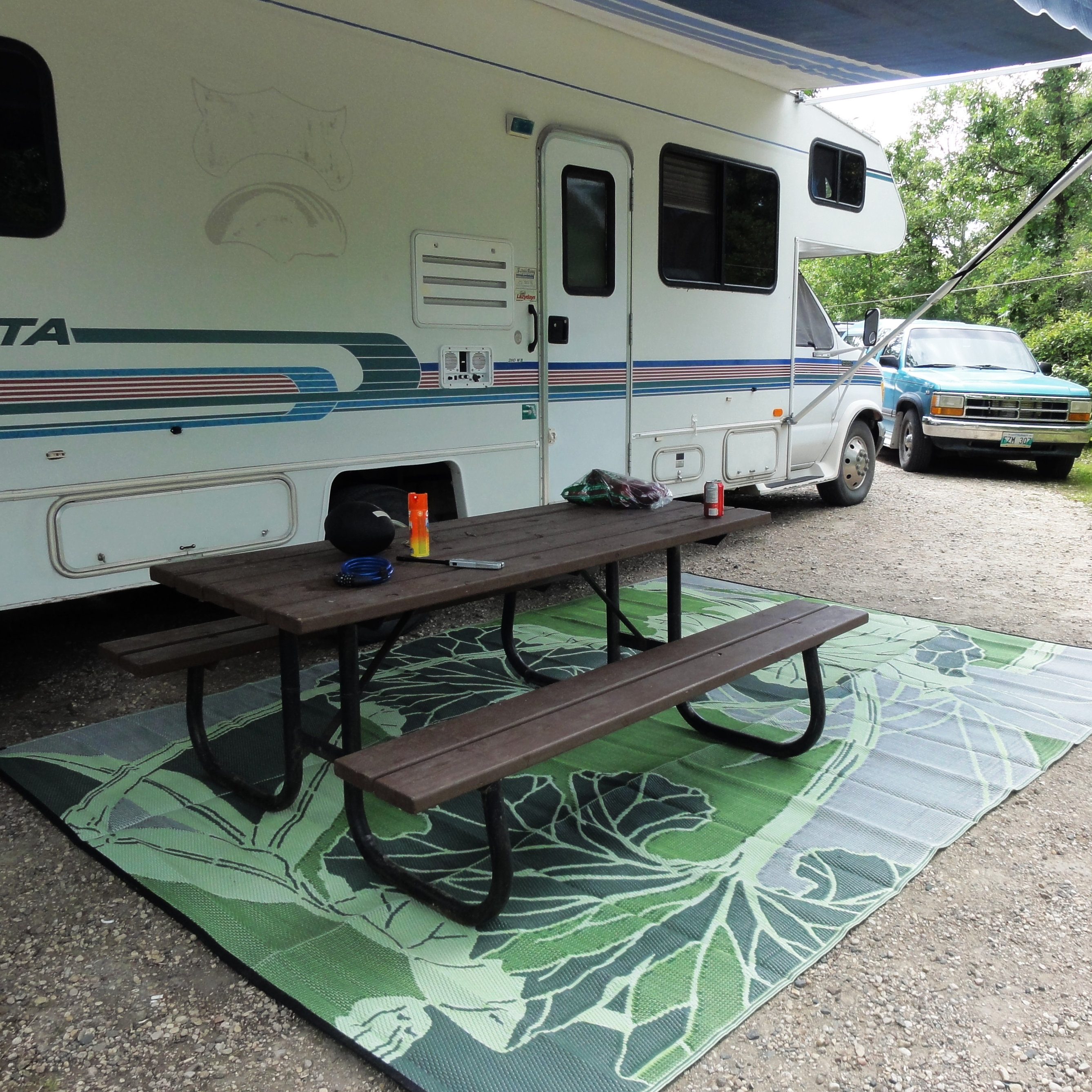 b.b.begonia Blossom RV/Camping/Patio Mat Green/Grey Outdoor Area Rug