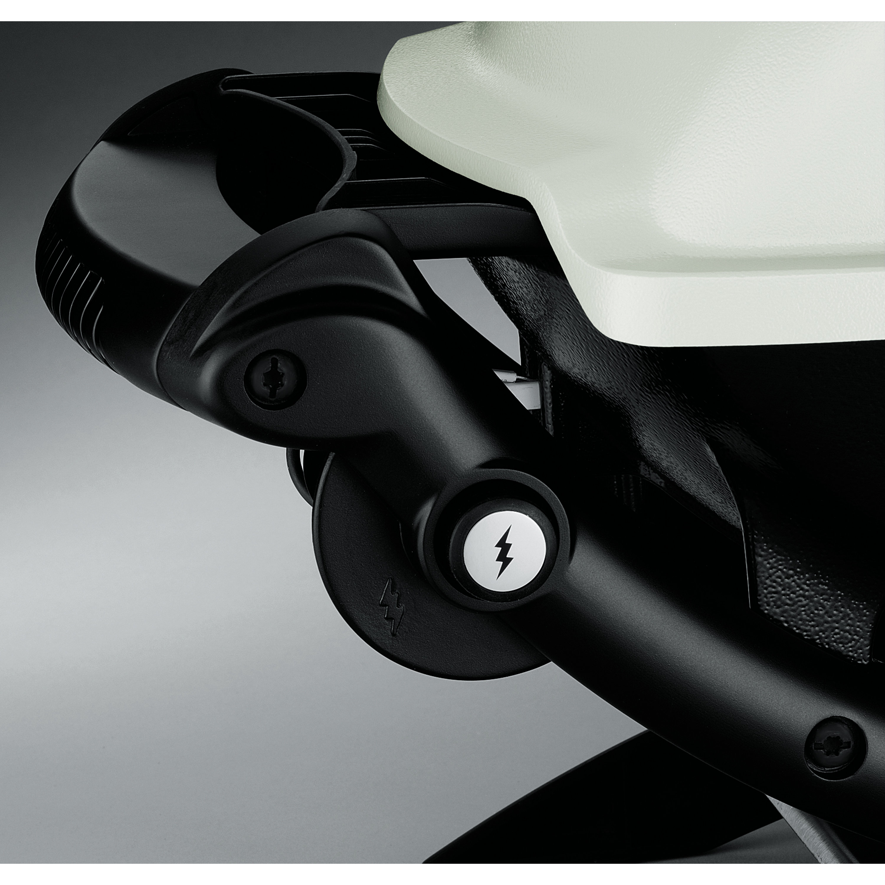 er Q® Series 1200 LP Titanium Portable Gas Grill & Reviews Wayfair