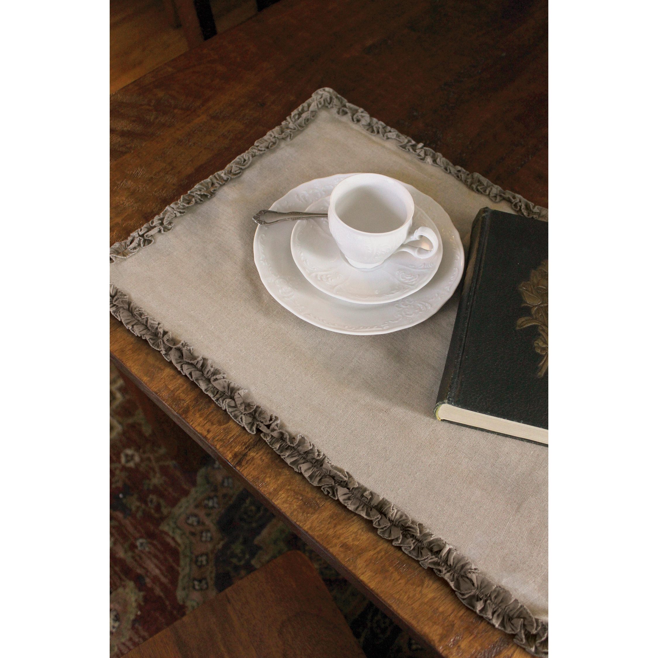 Heritage Lace Ruffle Luxury Table Runner & Reviews Wayfair