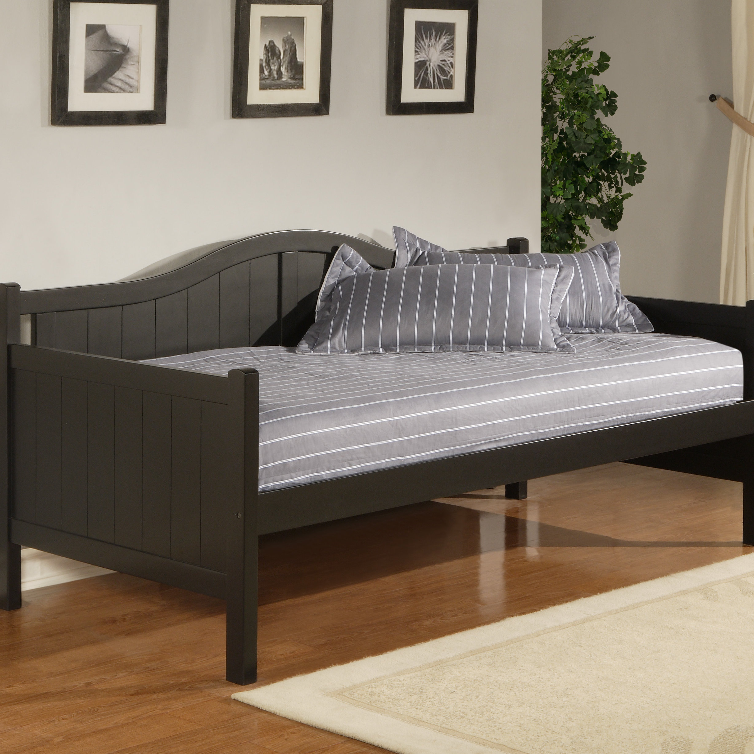 Hillsdale Staci Daybed with Trundle & Reviews Wayfair