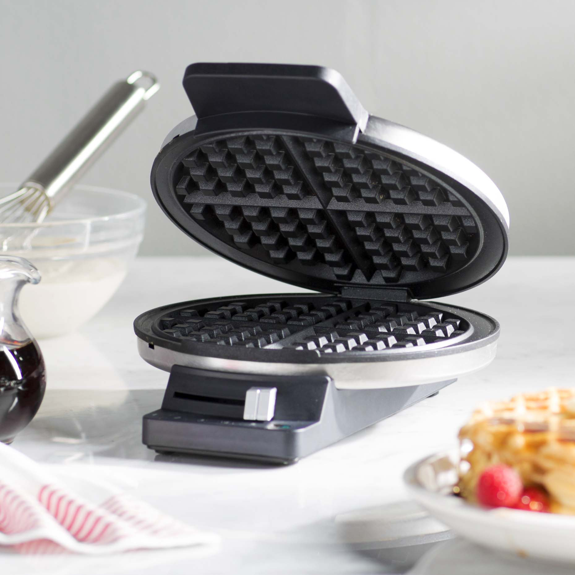 Cuisinart Round Classic Waffle Maker & Reviews Wayfair