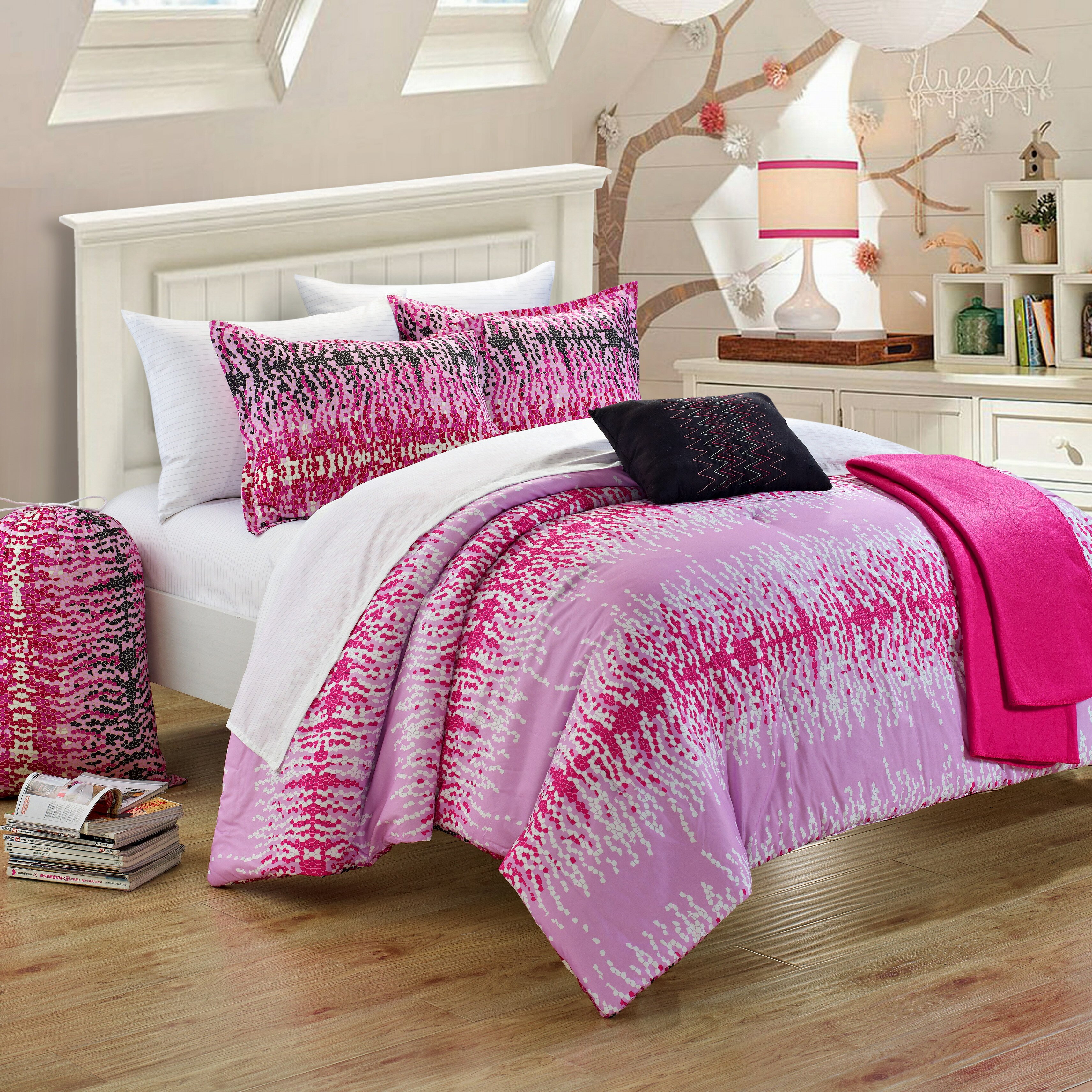 Chic Home Waves 4 Piece Twin Comforter Set & Reviews | Wayfair