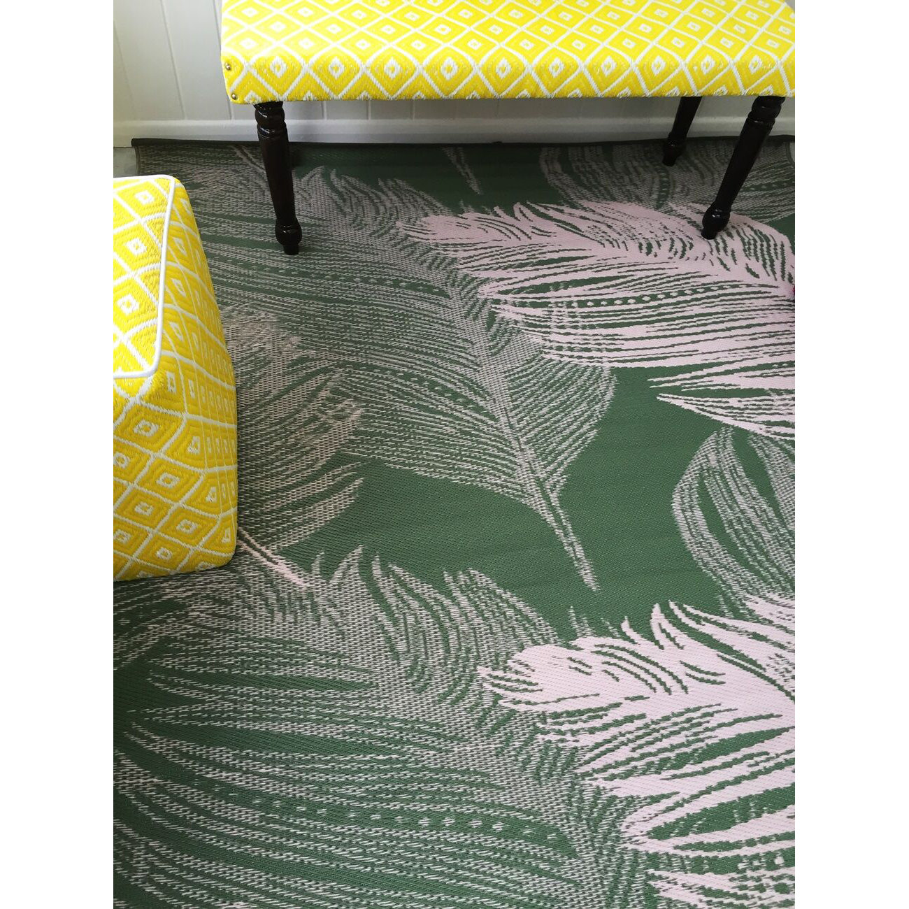 Green Decore Leaves Forest Green/Cream Indoor/Outdoor Area Rug