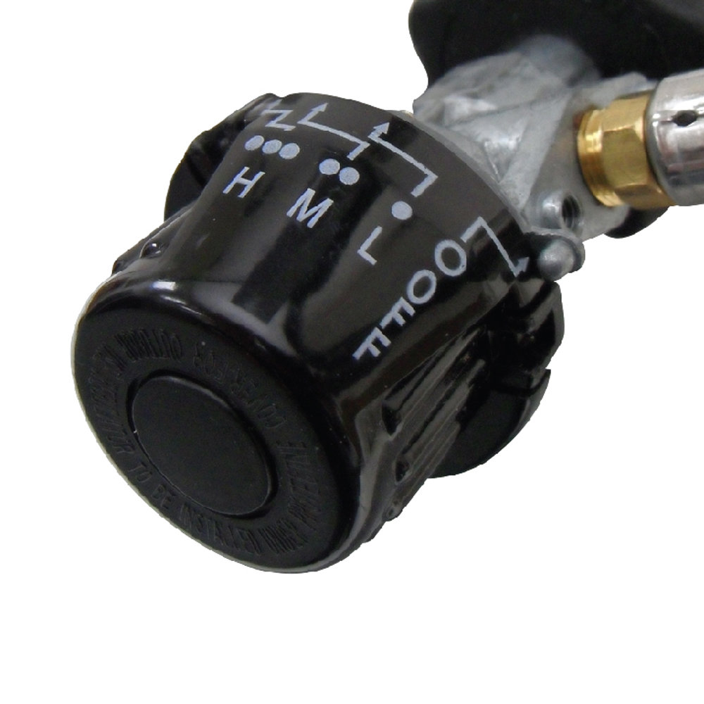 DynaGlo 40,000 BTU Portable Propane Radiant Tank Top Heater with Tip