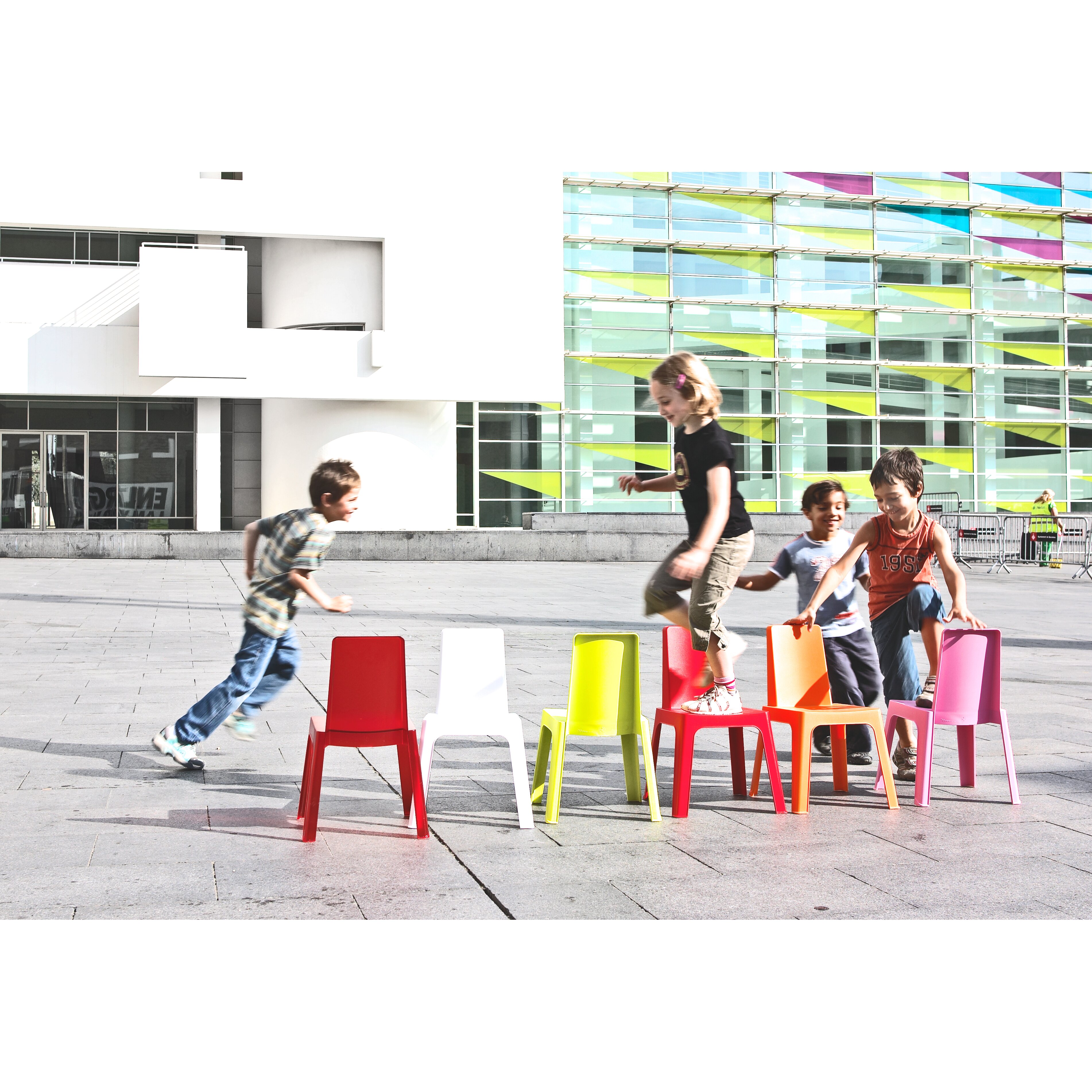 Resol Grupo Julieta Kids 5 Piece Table and Chair Set & Reviews | Wayfair