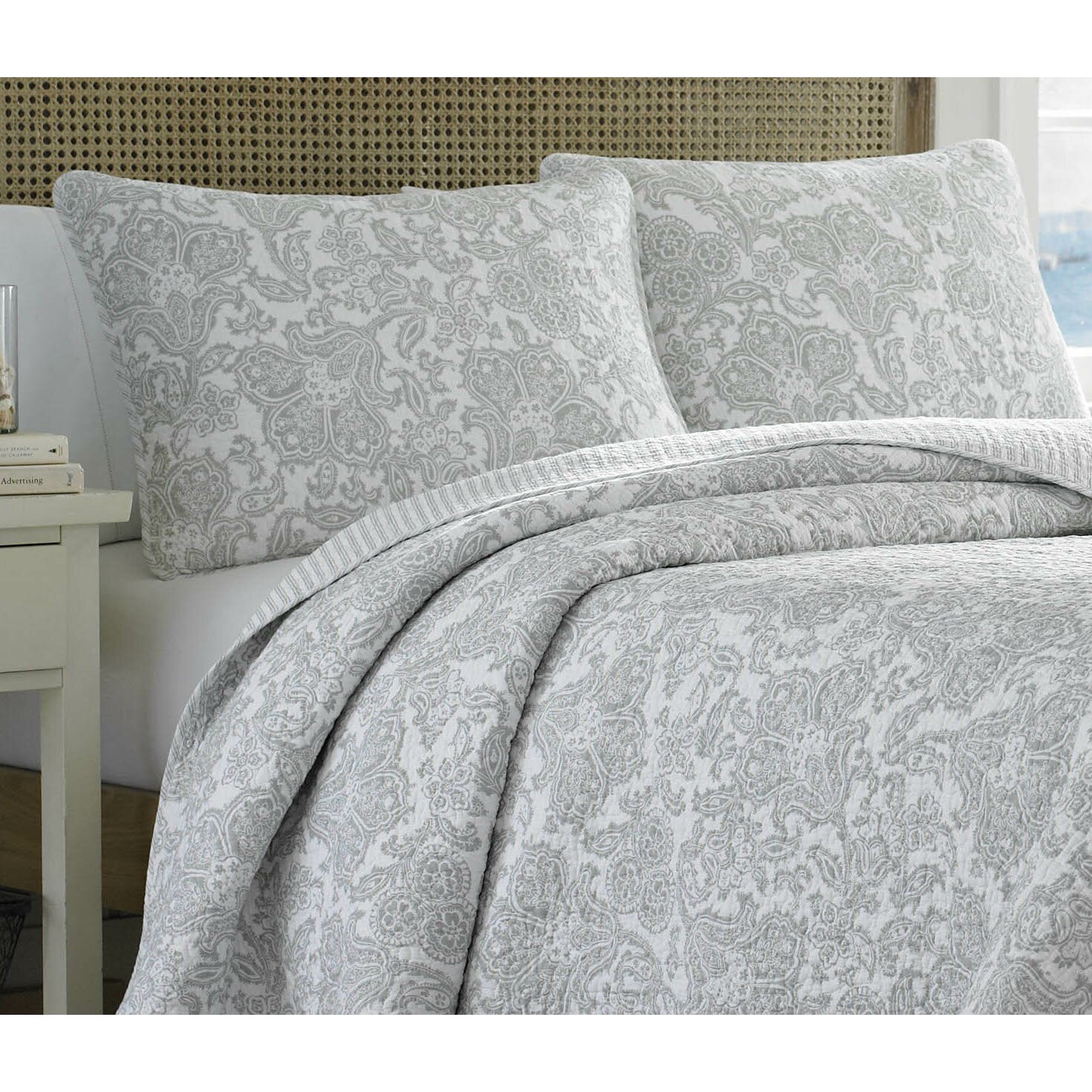 Tommy Bahama Bedding Island Memory Reversible Coverlet Set Reviews   Tommy Bahama Bedding Island Memory Reversible Coverlet Set 